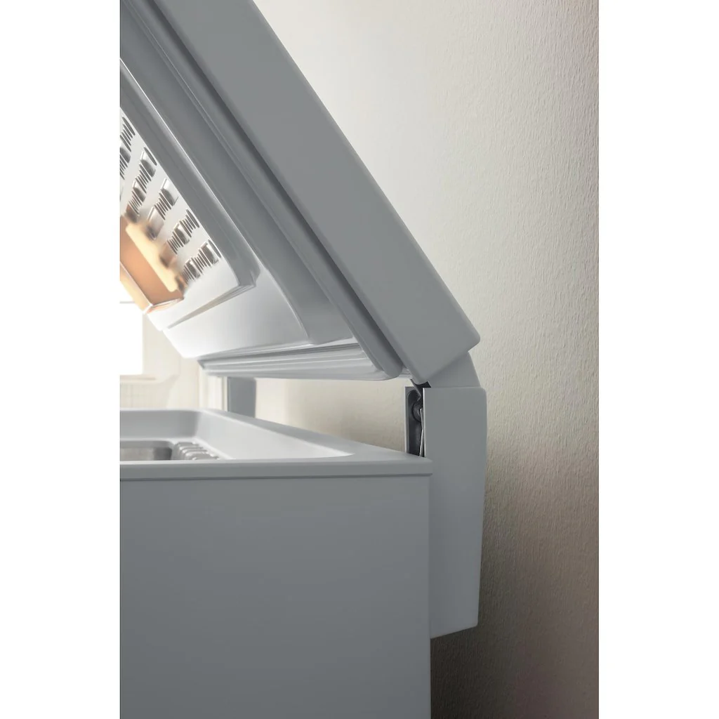 Hotpoint CS2A300HFA1 315L Freestanding Chest Freezer - White - Image 8